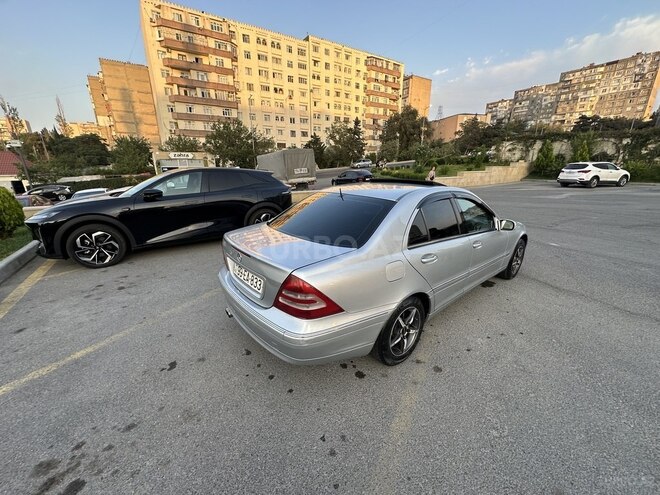 Mercedes C 200 2001, 330,000 km - 2.0 л - Bakı