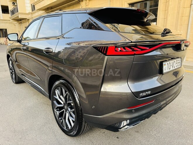 Changan  2025, 23,000 km - 1.5 l - Bakı