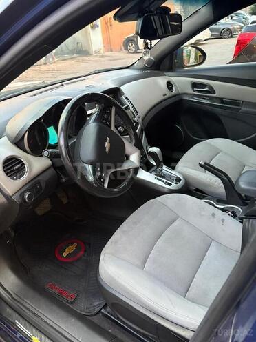 Chevrolet Cruze 2011, 303,000 km - 1.4 л - Bakı