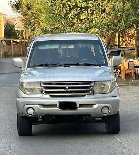 Mitsubishi Pajero io 2000, 236,246 km - 2.0 l - Bakı