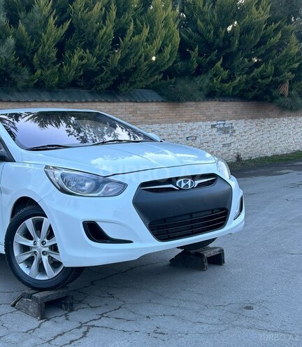 Hyundai Accent 2013, 391,000 km - 1.6 l - Bakı