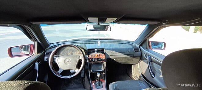 Mercedes C 240 1997, 423,000 km - 2.4 л - Gəncə