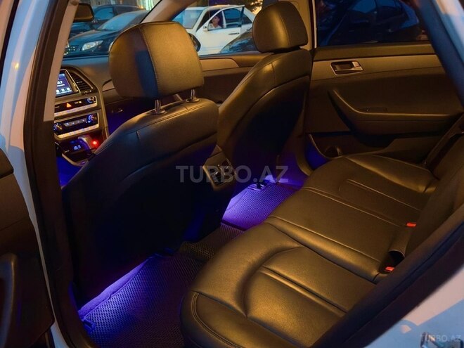 Hyundai Sonata 2018, 200,000 km - 2.0 l - Bakı