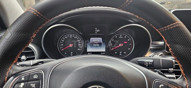 Mercedes C 300 4MATIC 2015, 211,000 km - 3.5 l - Bakı