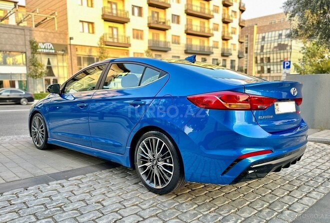 Hyundai Elantra 2017, 113,000 km - 1.6 л - Bakı