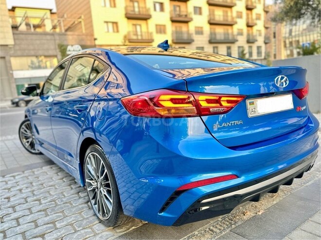 Hyundai Elantra 2017, 113,000 km - 1.6 л - Bakı