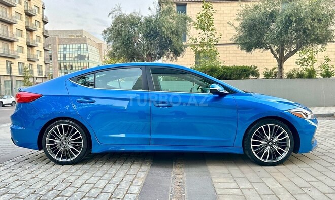 Hyundai Elantra 2017, 113,000 km - 1.6 л - Bakı