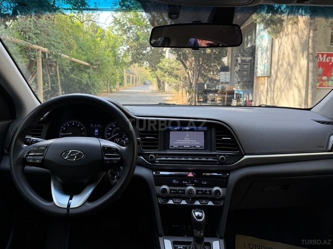 Hyundai Elantra 2019, 178,637 km - 2.0 l - Bakı