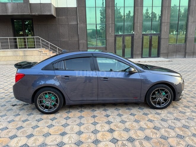 Chevrolet Cruze 2013, 290,000 km - 1.4 l - Gəncə