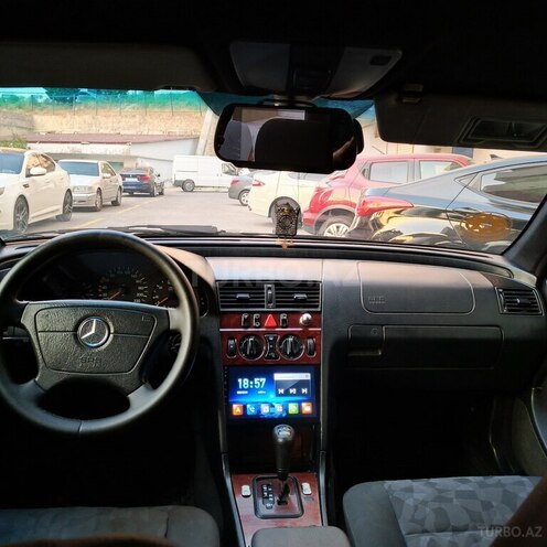 Mercedes C 200 d 2000, 320,000 km - 2.2 l - Bakı