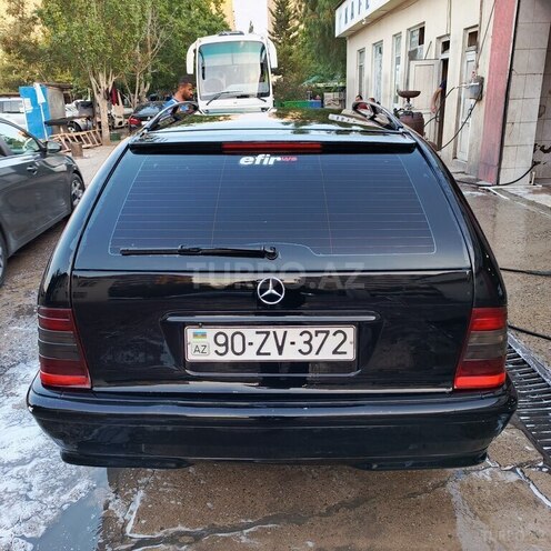 Mercedes C 200 d 2000, 320,000 km - 2.2 l - Bakı