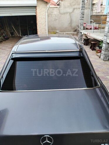 Mercedes E 200 1993, 498,000 km - 2.0 l - Bakı