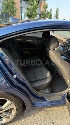 Hyundai Elantra 2017, 164,958 km - 2.0 л - Bakı