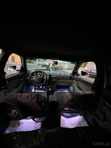 LADA (VAZ) Priora 2011, 198,000 km - 1.6 l - Bakı
