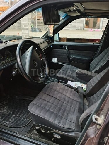 Mercedes E 200 1993, 498,000 km - 2.0 l - Bakı