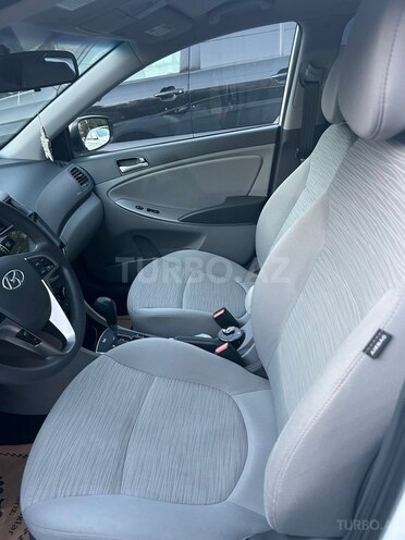 Hyundai Accent 2016, 67,000 km - 1.6 l - Bakı