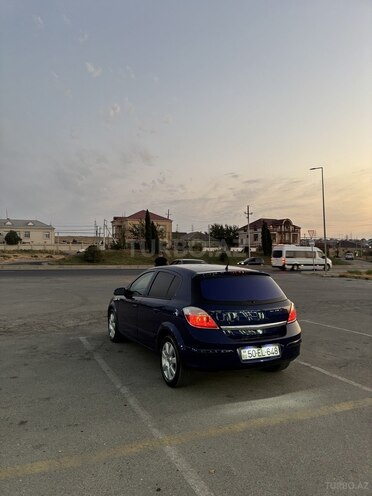 Opel Astra 2004, 348,000 km - 1.4 l - Bakı