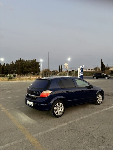 Opel Astra 2004, 348,000 km - 1.4 l - Bakı