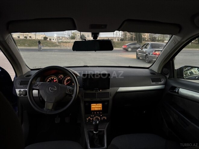 Opel Astra 2004, 348,000 km - 1.4 l - Bakı