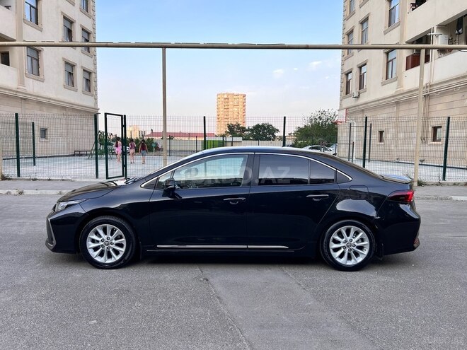 Toyota Corolla 2021, 166,000 km - 1.6 l - Bakı