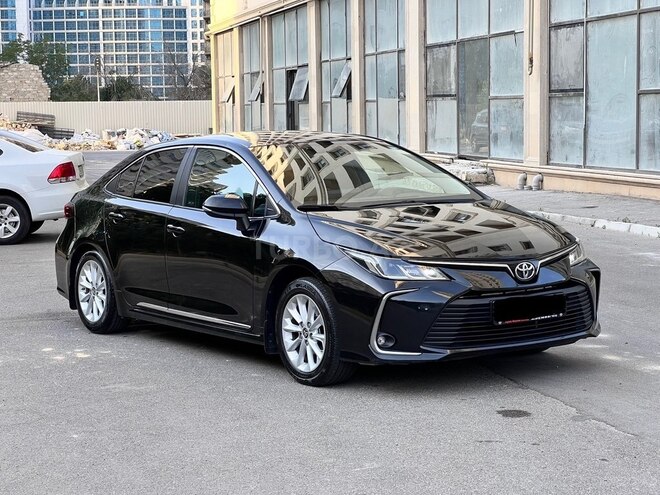 Toyota Corolla 2021, 166,000 km - 1.6 l - Bakı