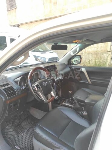 Toyota Land Cruiser Prado 2011, 239,000 km - 2.7 l - Bakı