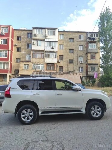 Toyota Land Cruiser Prado 2011, 239,000 km - 2.7 l - Bakı