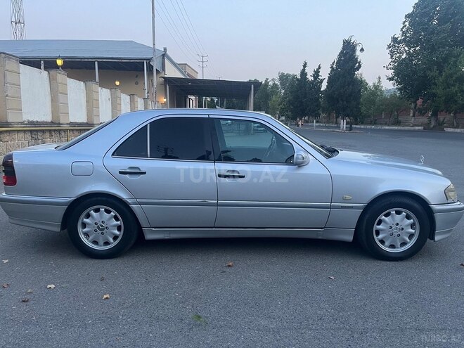 Mercedes C 180 2000, 420,000 km - 1.8 l - Gəncə