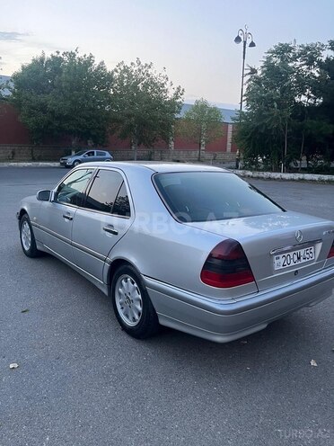 Mercedes C 180 2000, 420,000 km - 1.8 l - Gəncə