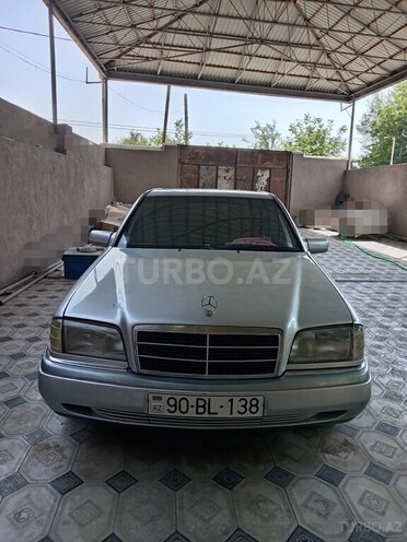 Mercedes C 180 1995, 498,657 km - 1.8 л - Qazax
