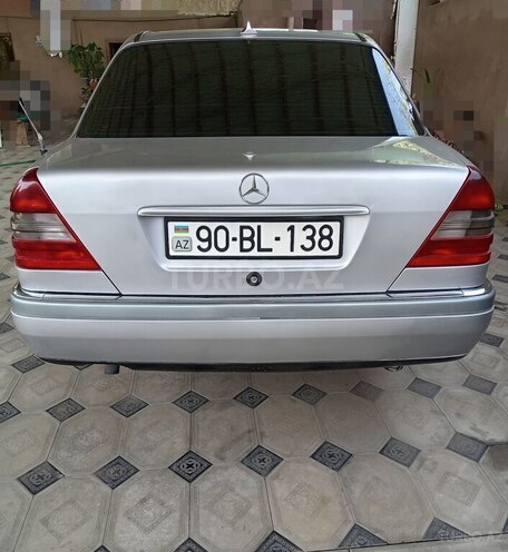 Mercedes C 180 1995, 498,657 km - 1.8 л - Qazax