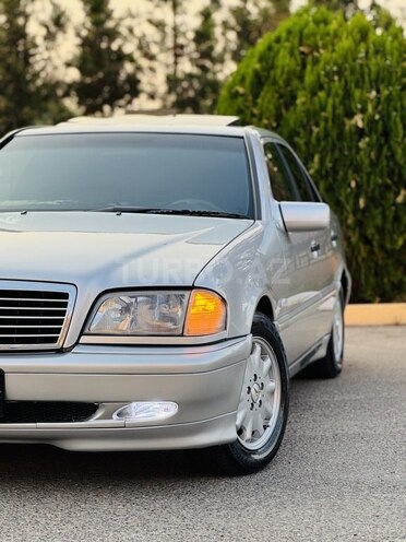 Mercedes C 200 1998, 256,472 km - 2.0 л - İmişli