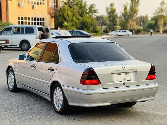 Mercedes C 200 1998, 256,472 km - 2.0 л - İmişli