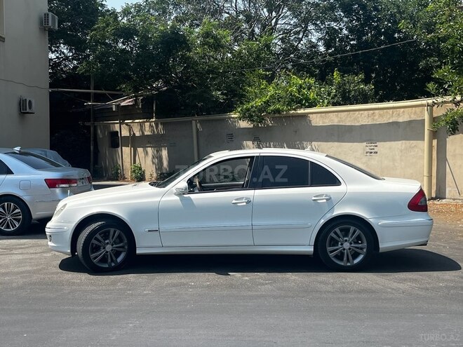 Mercedes E 350 2008, 243,658 km - 3.5 l - Bakı
