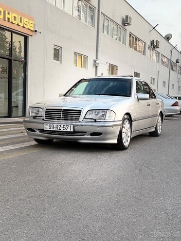 Mercedes C 280 1998, 390,000 km - 2.8 l - Göyçay