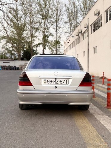 Mercedes C 280 1998, 390,000 km - 2.8 l - Göyçay