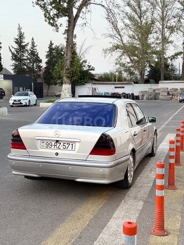 Mercedes C 280 1998, 390,000 km - 2.8 l - Göyçay