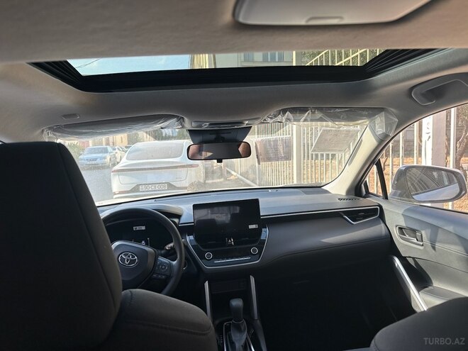 Toyota Corolla Cross 2024, 0 km - 2.0 л - Bakı