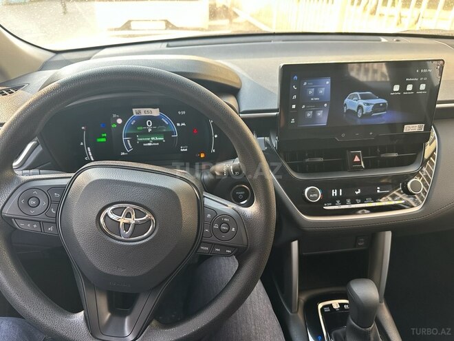 Toyota Corolla Cross 2024, 0 km - 2.0 л - Bakı