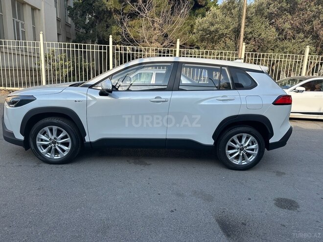 Toyota Corolla Cross 2024, 0 km - 2.0 л - Bakı