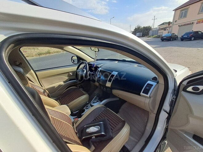 Mitsubishi Outlander 2008, 340,000 km - 2.4 l - Bakı