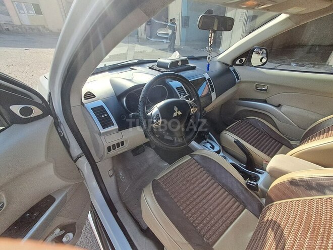 Mitsubishi Outlander 2008, 340,000 km - 2.4 l - Bakı