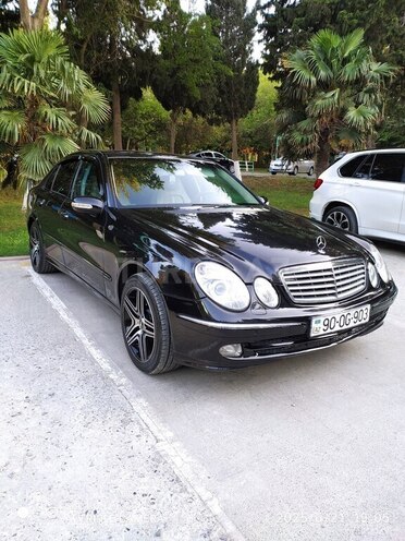 Mercedes E 220 d 2002, 283,000 km - 2.2 l - Bakı