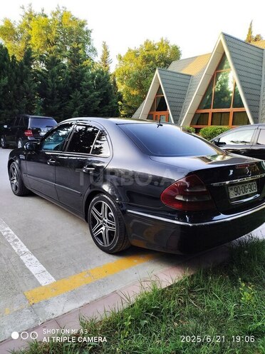 Mercedes E 220 d 2002, 283,000 km - 2.2 l - Bakı