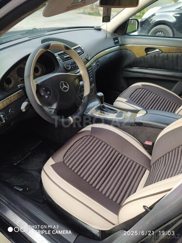 Mercedes E 220 d 2002, 283,000 km - 2.2 l - Bakı