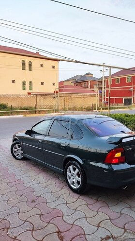 Opel Vectra 1999, 302,111 km - 2.0 l - Sumqayıt