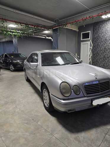 Mercedes E 240 1999, 394,714 km - 2.4 l - Bakı