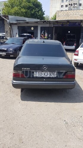 Mercedes C 230 1993, 67,949 km - 2.3 l - Gəncə
