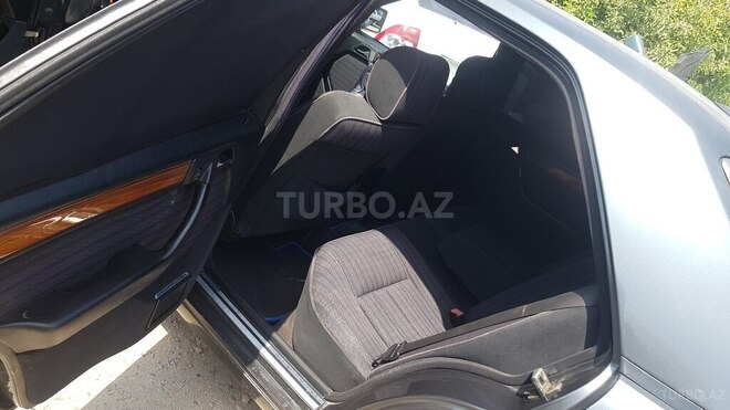Mercedes C 230 1993, 67,949 km - 2.3 l - Gəncə
