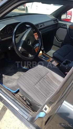 Mercedes C 230 1993, 67,949 km - 2.3 l - Gəncə